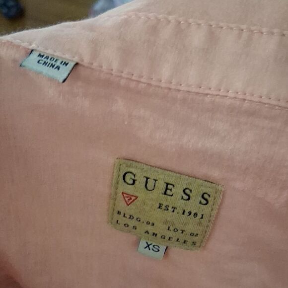 Vintage Guess Y2k Light Pink Button-Down Shirt for Women XS - Picture 7 of 9